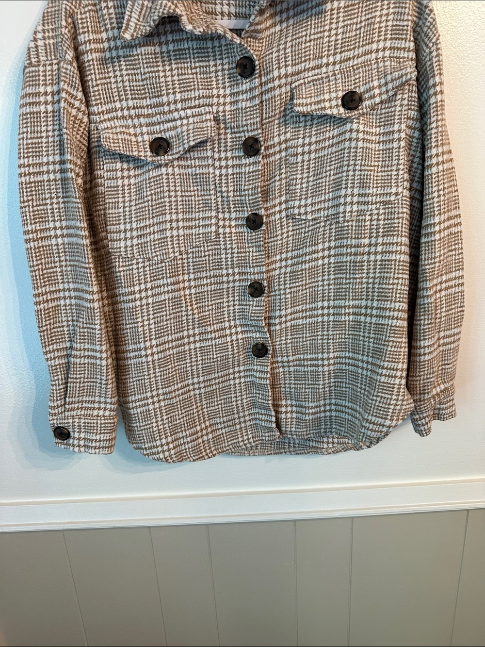 LA MIEL Beige and Cream Plaid Button-Up Jacket/Shacket Size Small - Picture 5 of 9